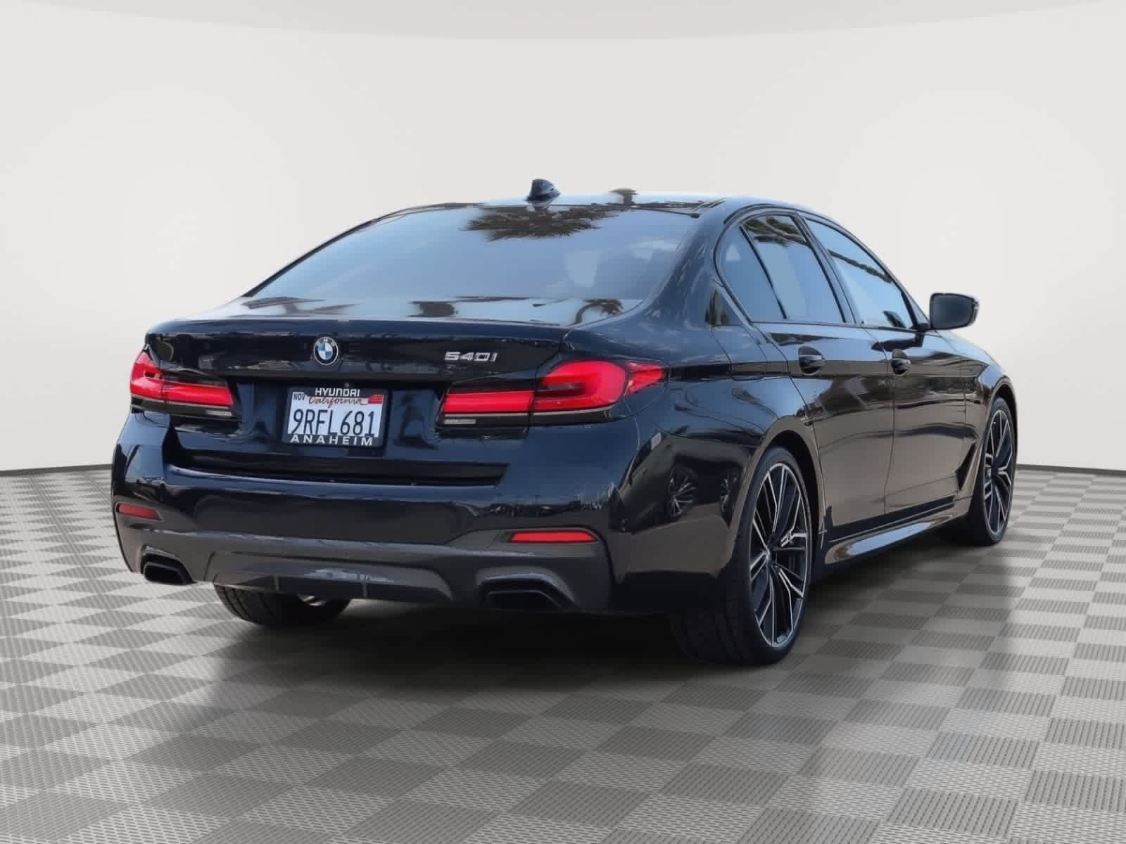 Used 2021 BMW 540i w/ Executive Package RWD image 7