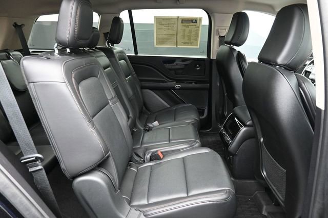 Used 2022 Lincoln Aviator Reserve w/ Equipment Group 201A AWD/4WD image 34