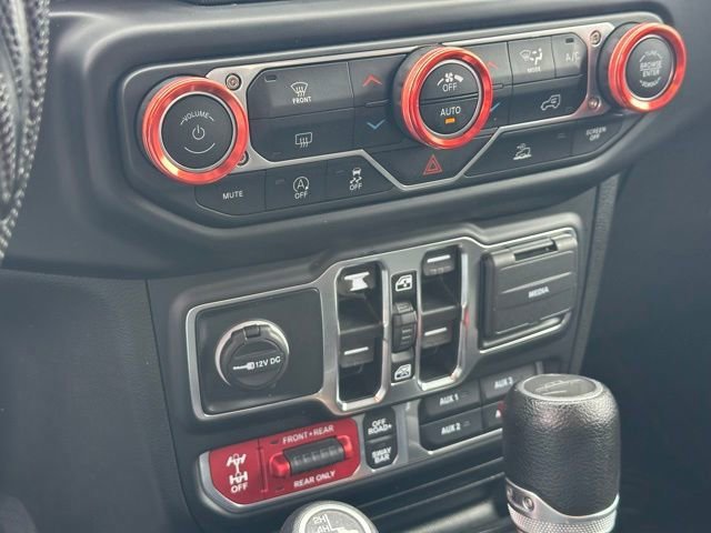 Used 2022 Jeep Gladiator Rubicon w/ Trailer Tow Package AWD/4WD image 10