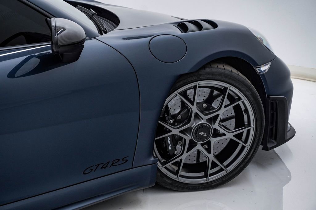 Used 2023 Porsche 718 Cayman GT4 RS RWD image 17