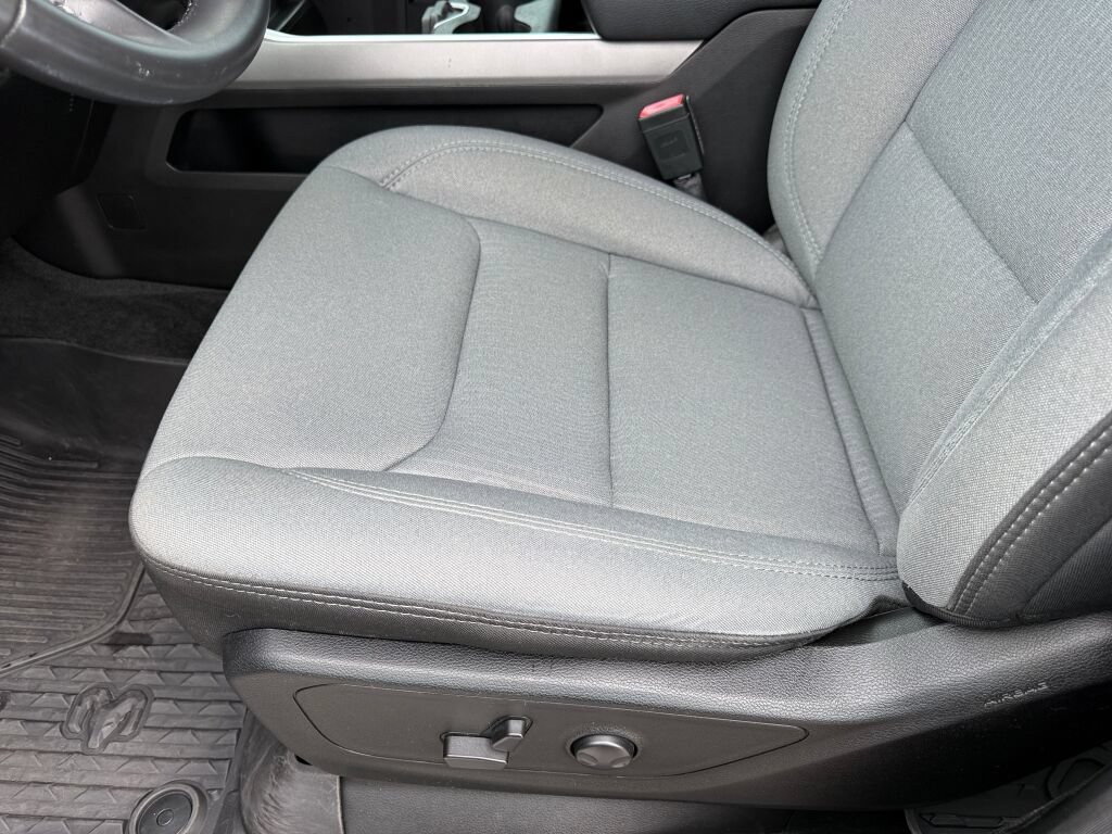 Used 2022 RAM 1500 Big Horn AWD/4WD image 19