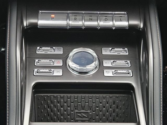 New 2026 Lincoln Nautilus Reserve w/ Jet Appearance Package AWD/4WD image 14