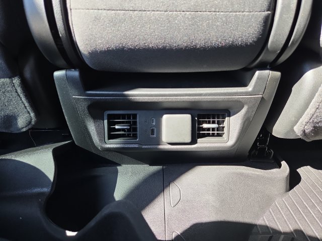 Certified 2026 Chevrolet Silverado 1500 LT w/ Z71 Off-Road Package AWD/4WD image 30