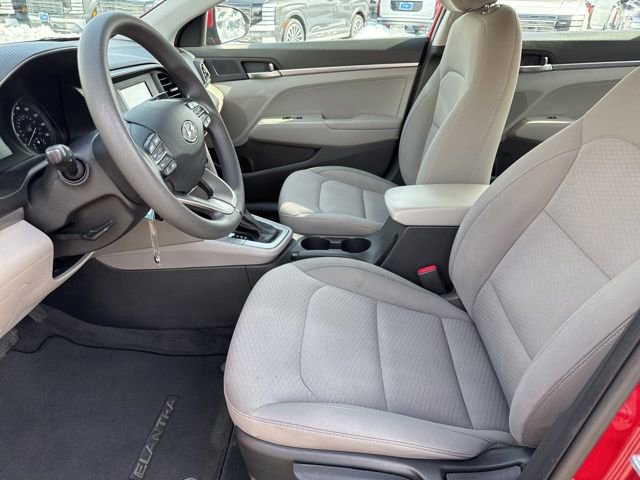 Used 2020 Hyundai Elantra SE image 18