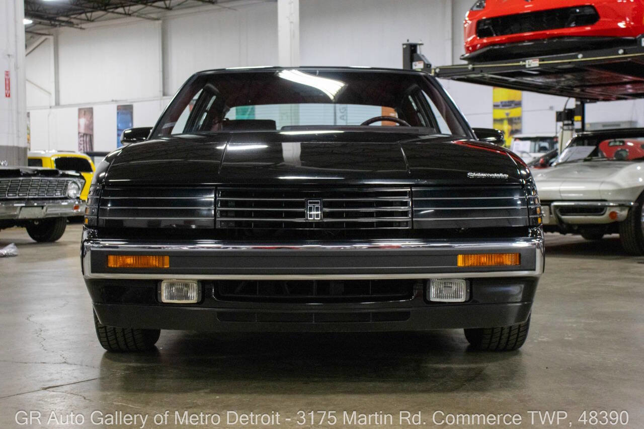 Used 1988 Oldsmobile Toronado Trofeo image 12