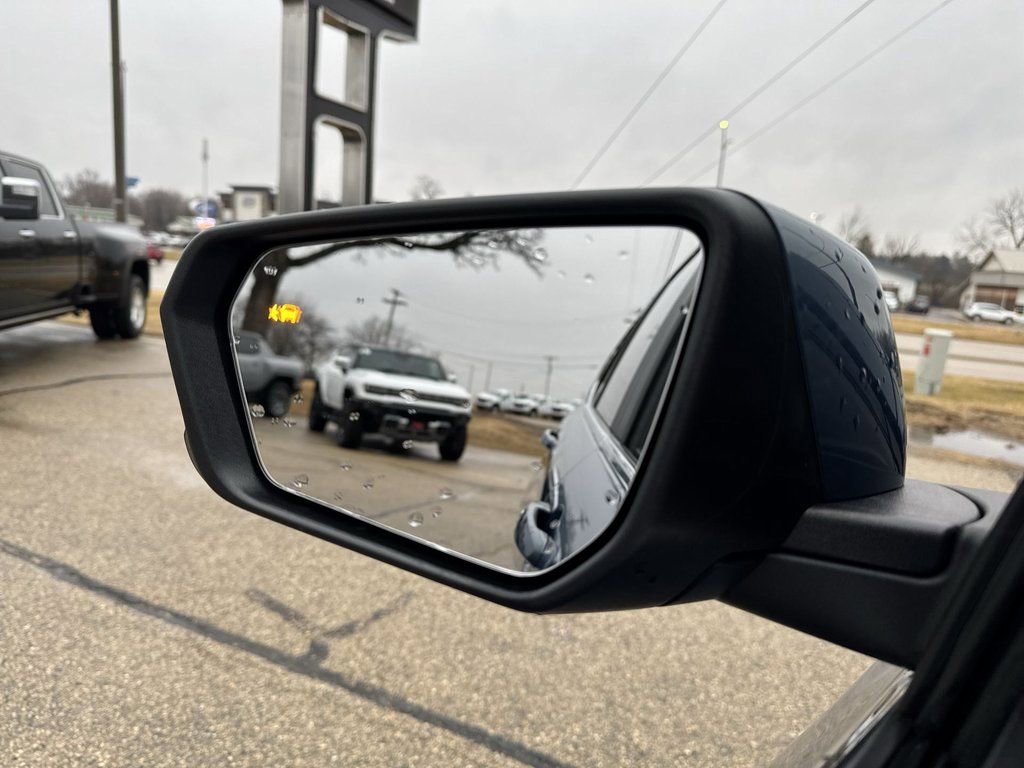 Certified 2024 Chevrolet Equinox LT image 8