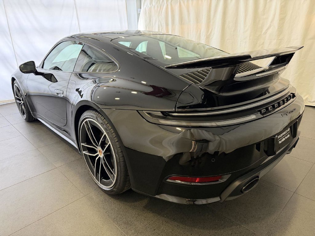 New 2026 Porsche 911 Carrera RWD image 3