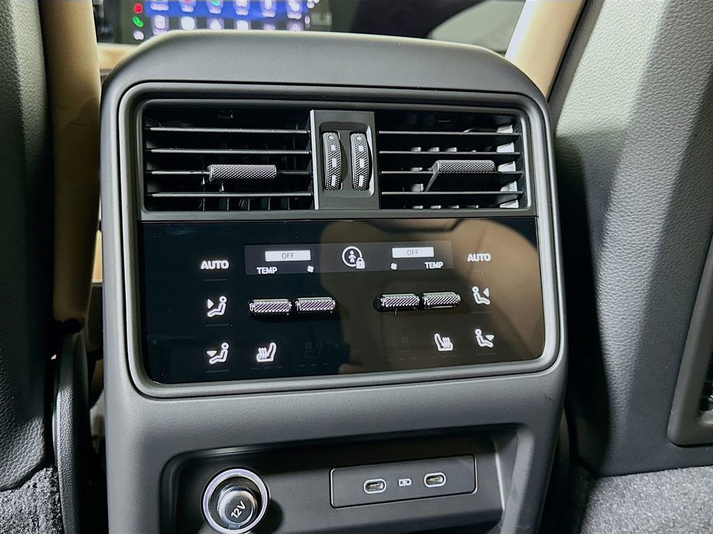 New 2026 Porsche Cayenne Coupe AWD/4WD image 26