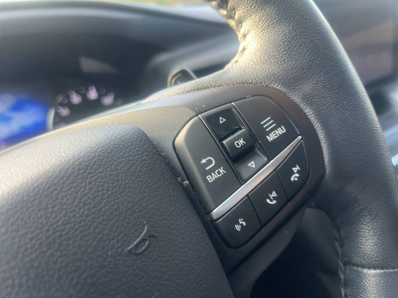 Used 2020 Ford Explorer XLT RWD image 13