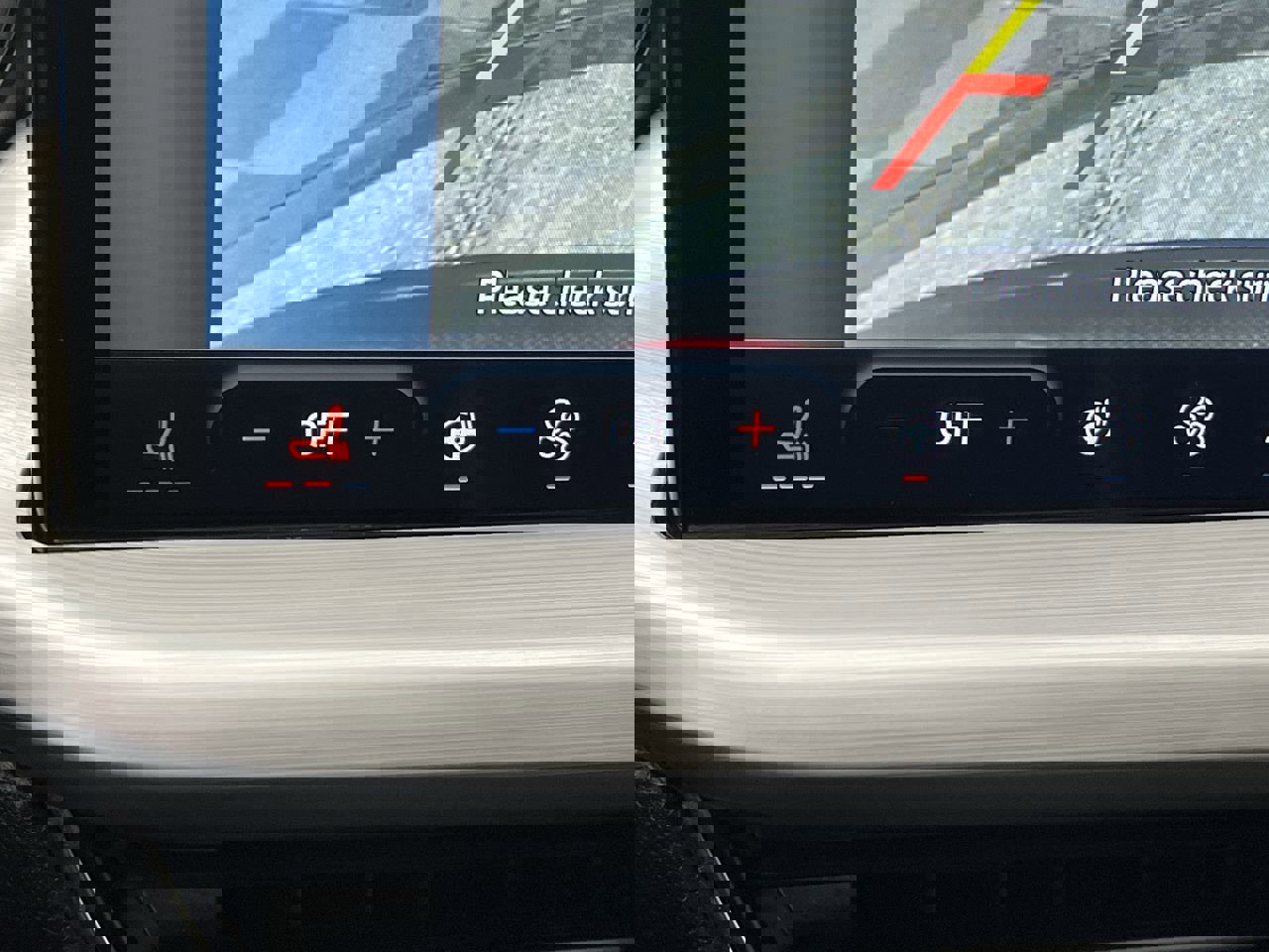 Used 2024 Ford Escape Platinum image 22