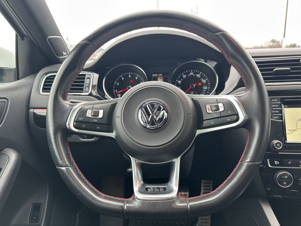 Used 2017 Volkswagen Jetta GLI FWD image 21
