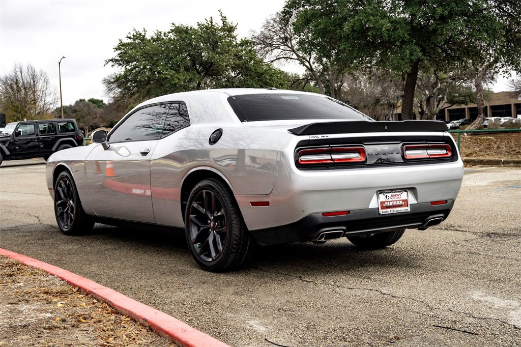 Used 2021 Dodge Challenger SXT w/ Blacktop Package image 7