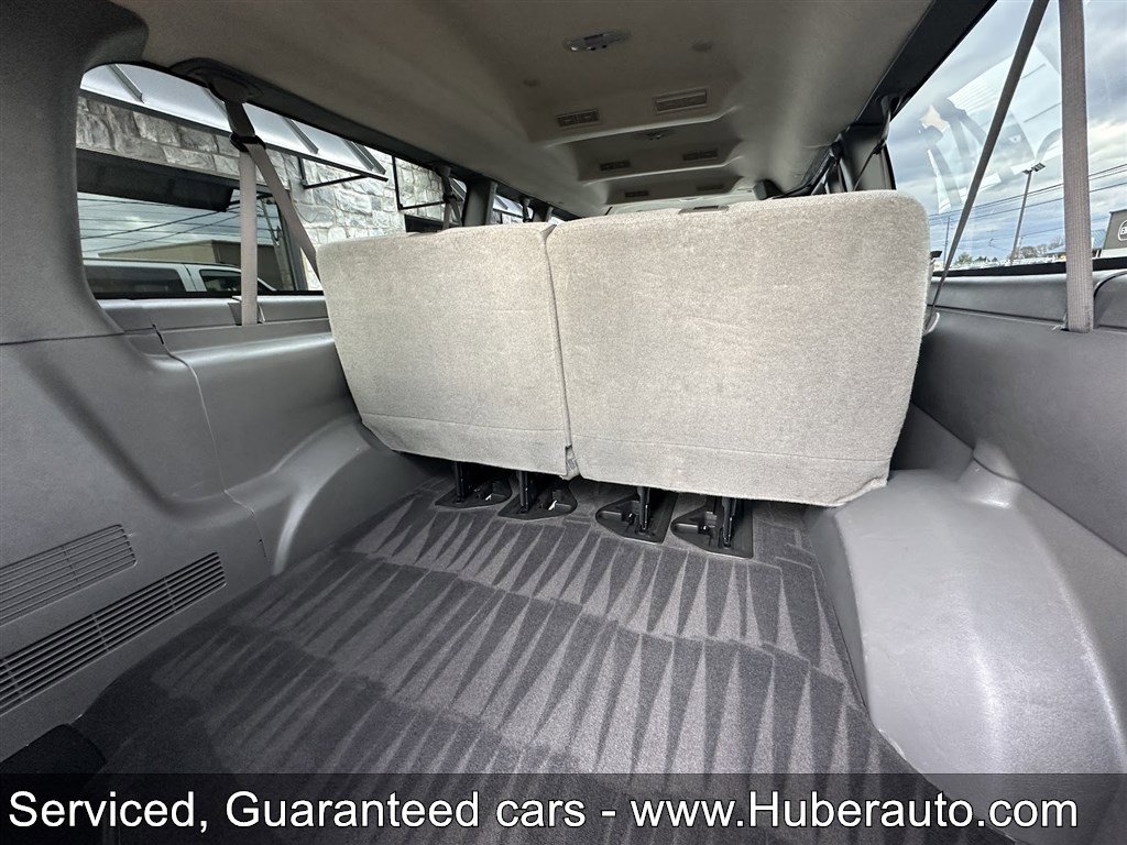 Used 2023 Chevrolet Express 3500 LT w/ LT Preferred Equipment Group RWD image 14