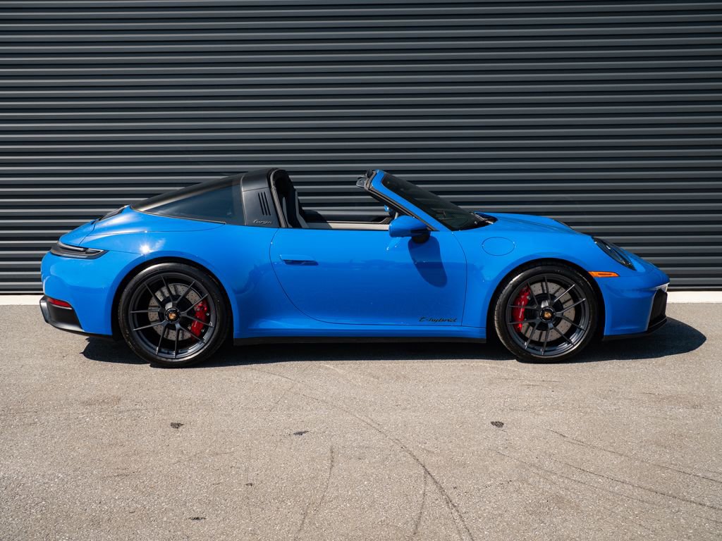 Certified 2026 Porsche 911 Targa 4 GTS image 25
