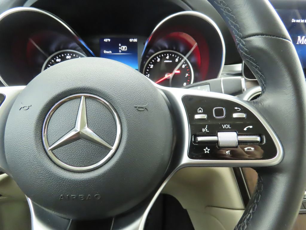 Used 2021 Mercedes-Benz GLC 300 4MATIC image 12