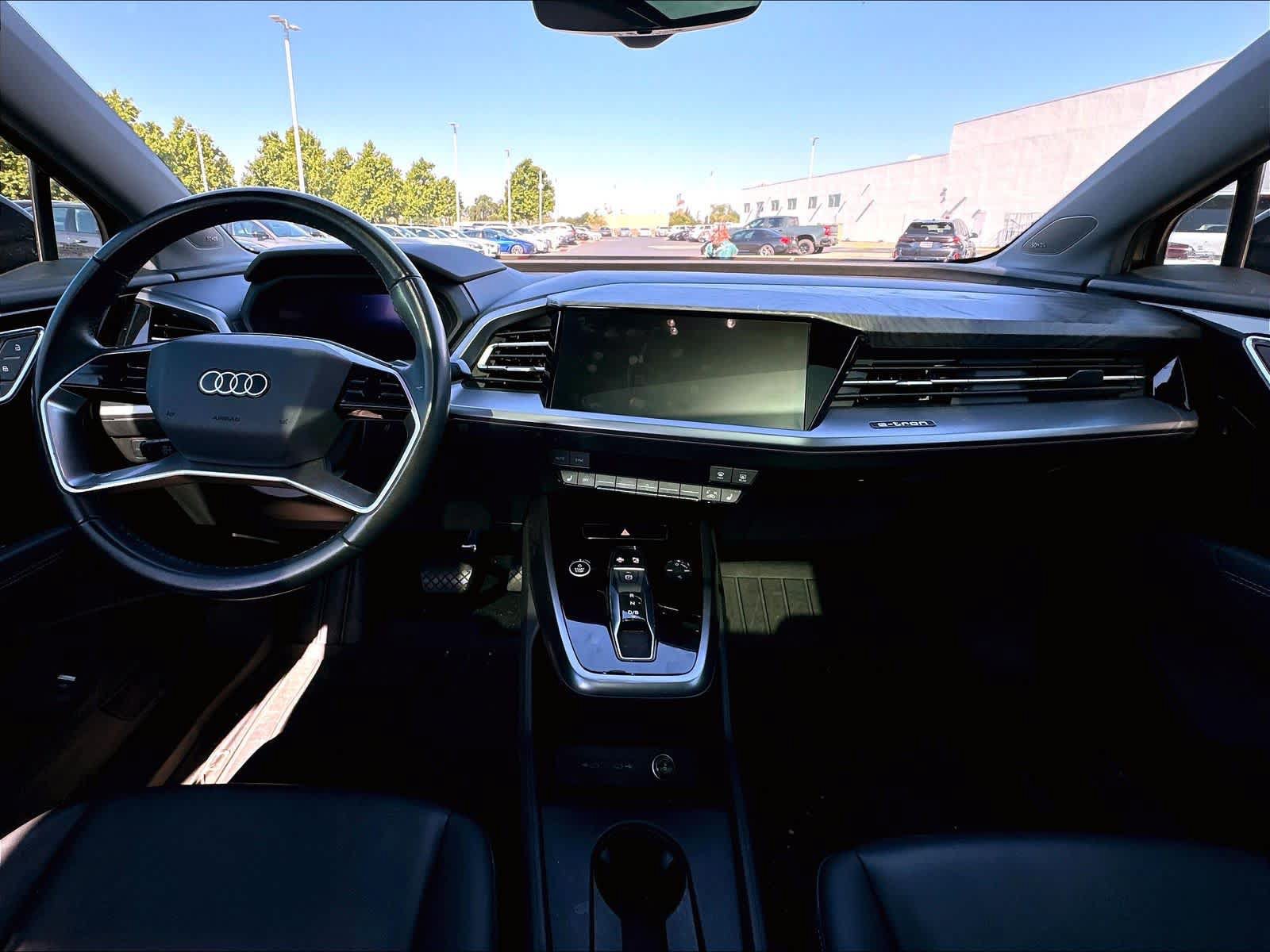 Used 2023 Audi Q4 e-tron Premium Plus w/ Premium Plus RWD image 10