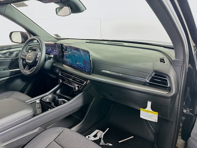 New 2026 Chevrolet Traverse LT w/ LPO, Floor Liner Package image 31