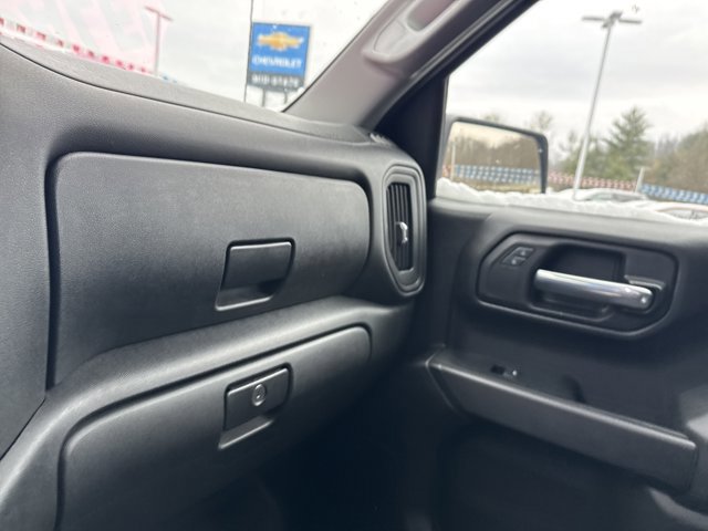 Used 2023 Chevrolet Silverado 1500 Custom image 22
