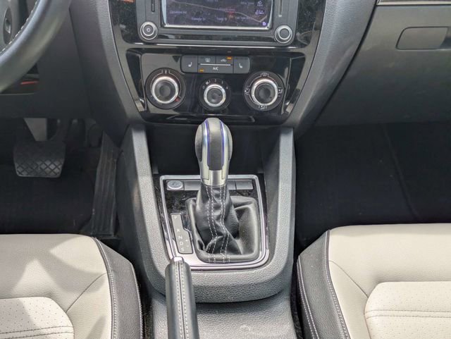 Used 2016 Volkswagen Jetta Sport image 18