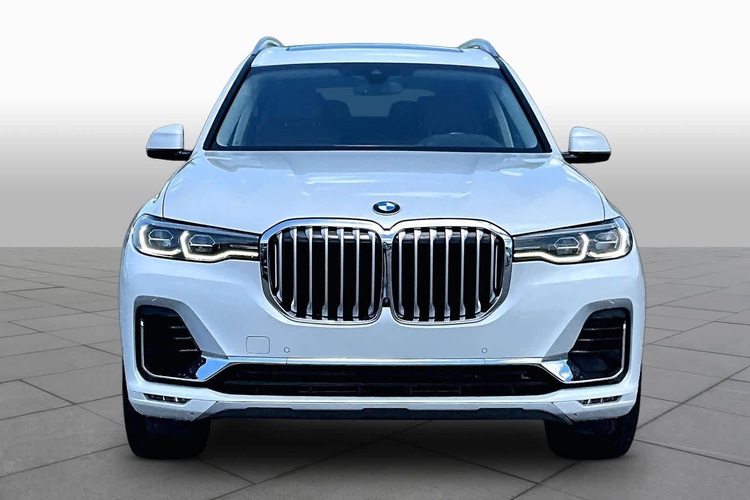 Used 2020 BMW X7 xDrive40i w/ Cold Weather Package AWD/4WD image 3