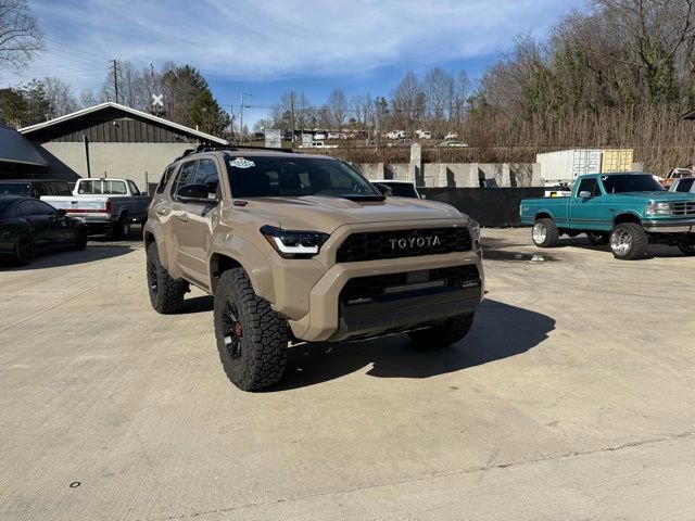 Used 2025 Toyota 4Runner TRD Pro AWD/4WD image 13