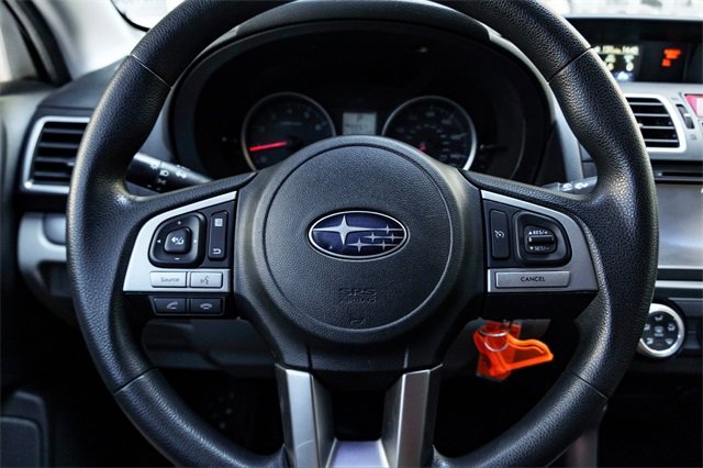 Used 2017 Subaru Forester 2.5i image 11