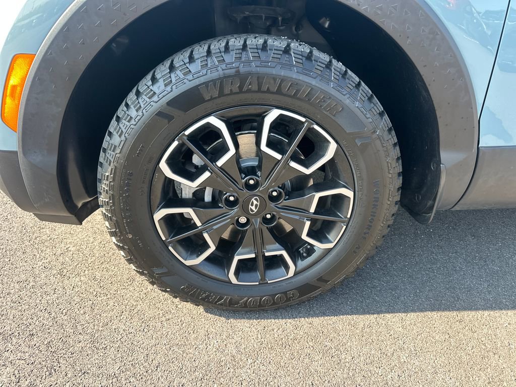 Used 2022 Hyundai Santa Cruz SEL Premium w/ Cargo Package AWD/4WD image 12