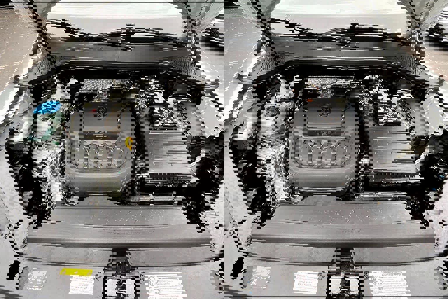 Used 2018 Volkswagen Tiguan SEL Premium image 29