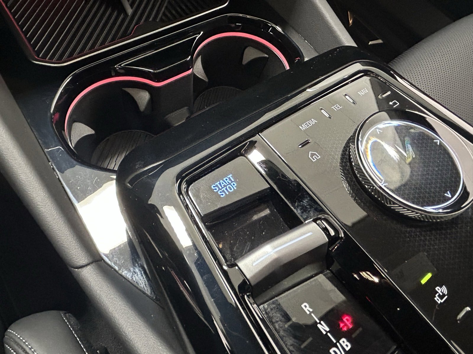 Used 2024 BMW i5 eDrive40i w/ M Sport Package image 21