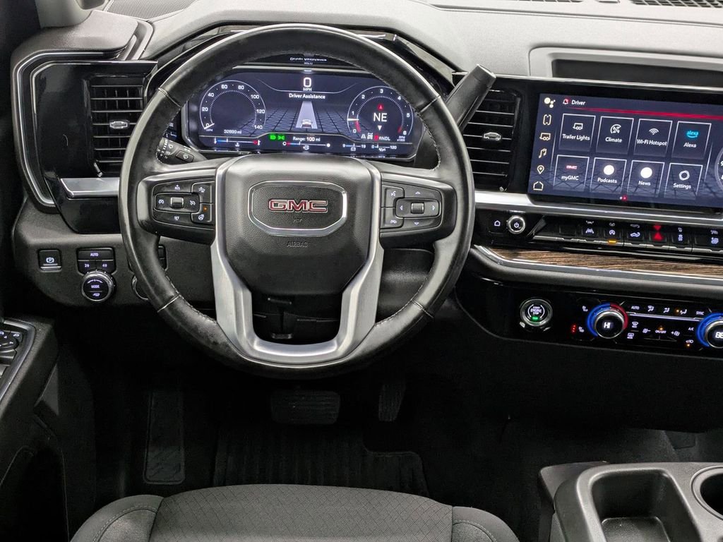 Used 2023 GMC Sierra 1500 SLE w/ Enhanced Capability Package AWD/4WD image 5