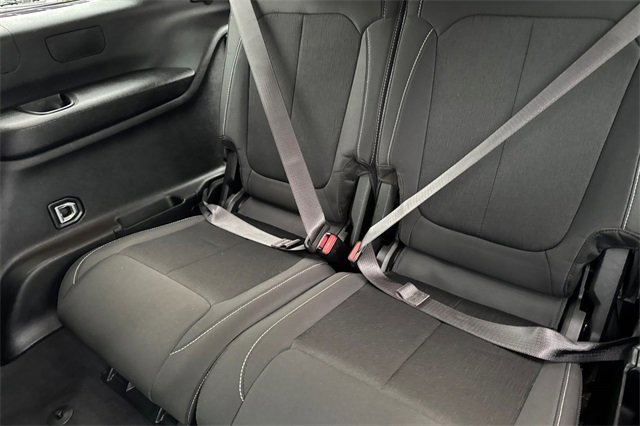 Used 2023 Jeep Grand Cherokee L Laredo image 18