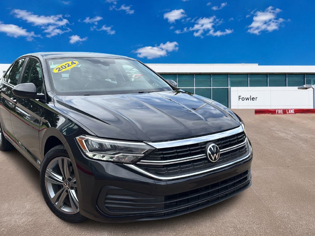 Used 2024 Volkswagen Jetta SE FWD image 28