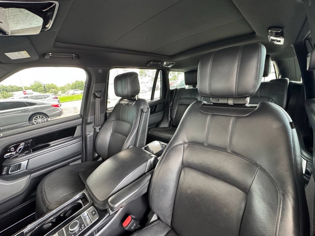 Used 2020 Land Rover Range Rover Long Wheelbase HSE AWD/4WD image 13