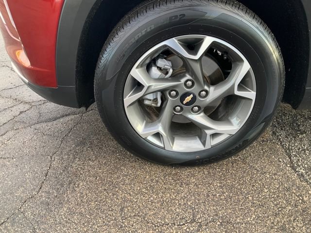 Certified 2025 Chevrolet Trax LT image 10