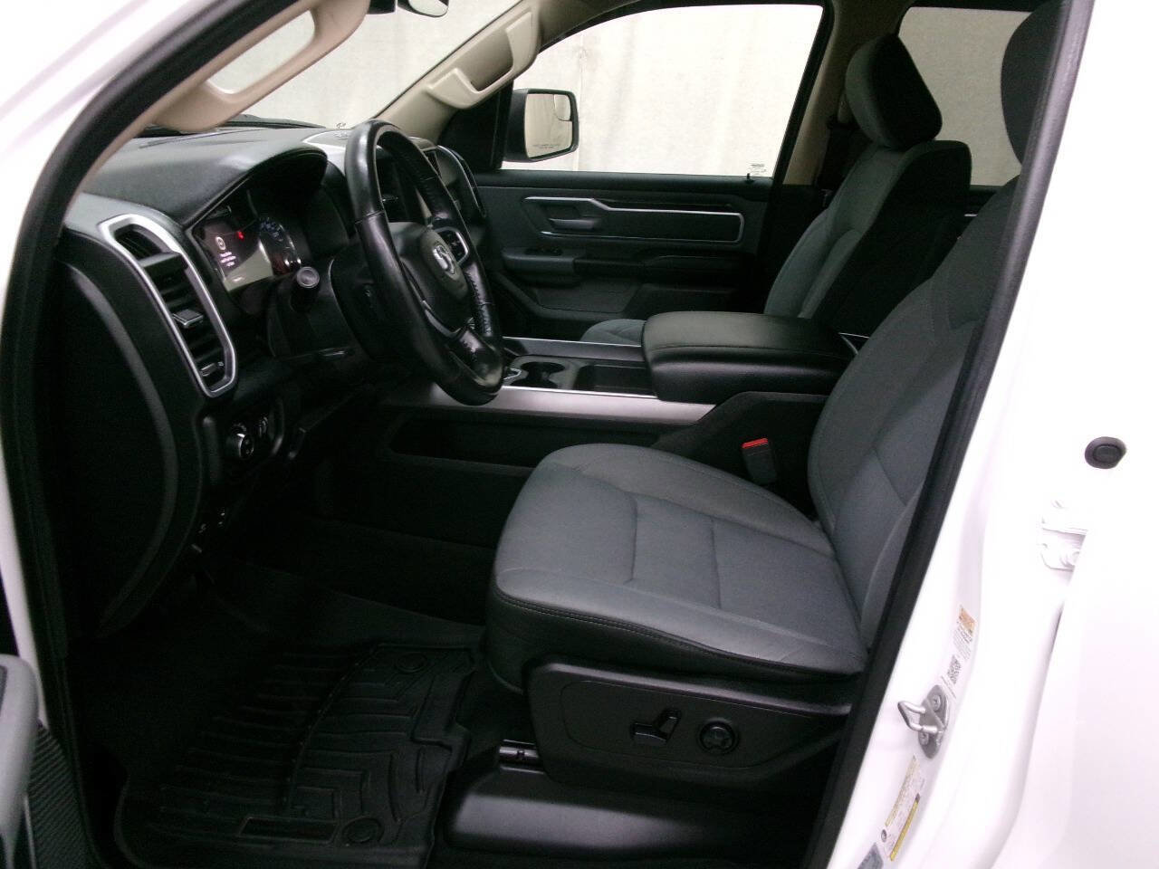 Used 2020 RAM 1500 Big Horn image 18