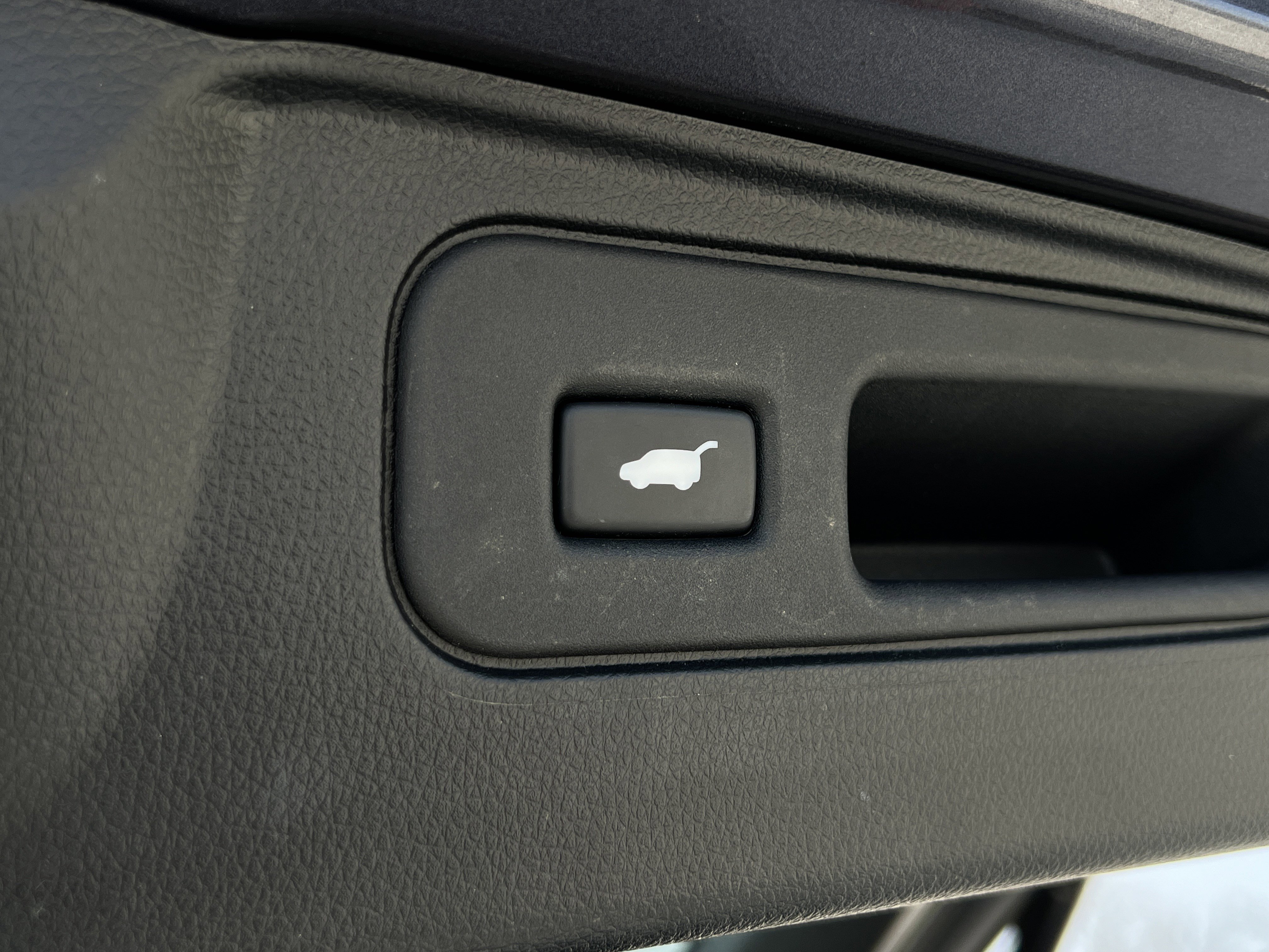 Used 2021 Honda Passport EX-L image 37