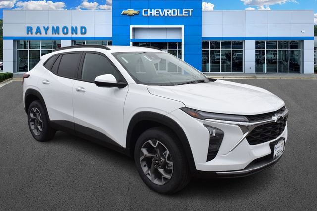 New 2026 Chevrolet Trax LT w/ Driver Confidence Package image 1