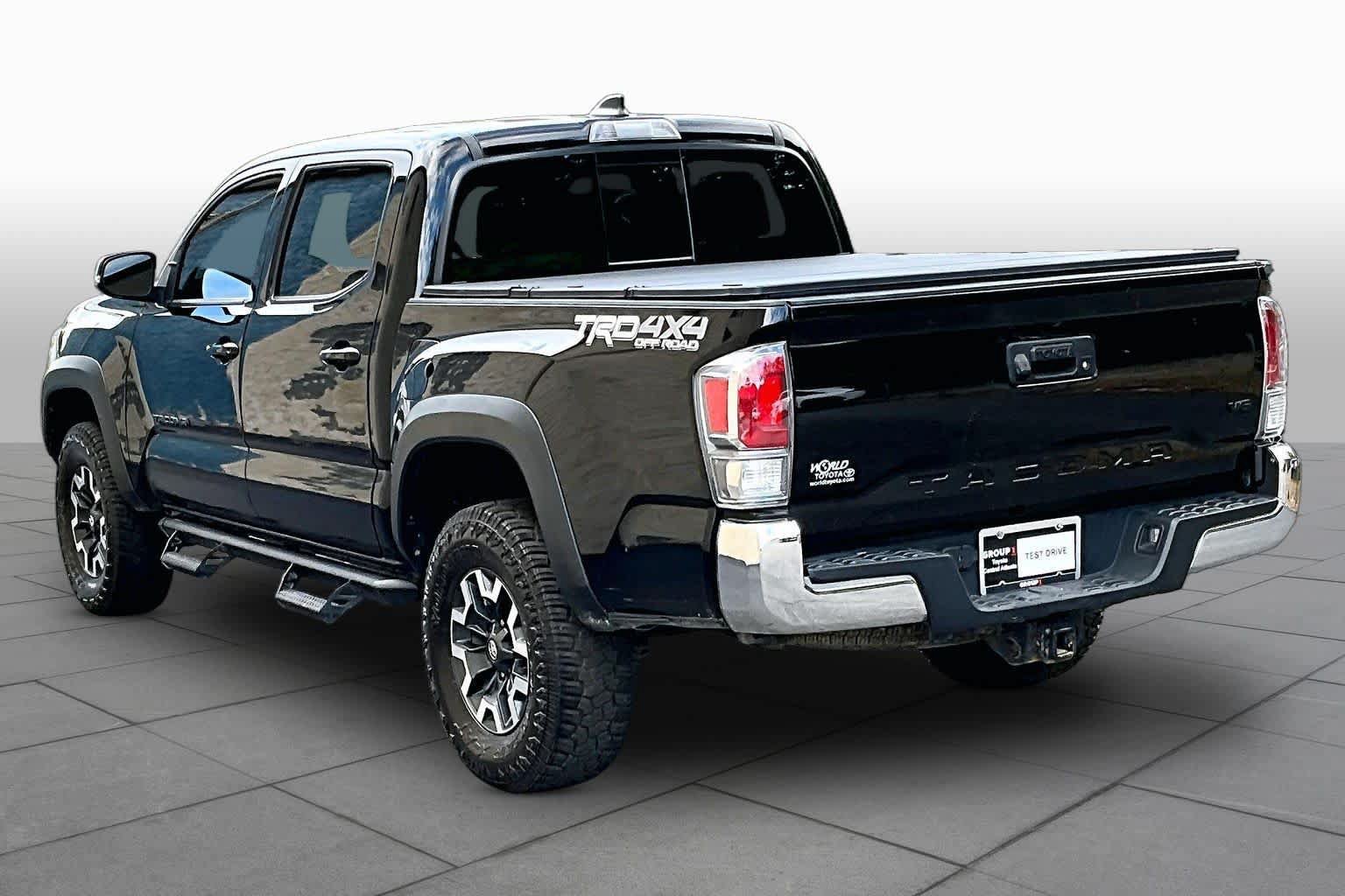 Used 2023 Toyota Tacoma TRD Off-Road AWD/4WD image 12