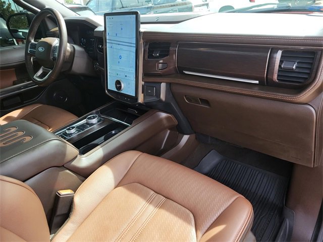 Used 2022 Ford Expedition King Ranch image 8