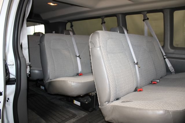 Used 2025 Chevrolet Express 3500 LT w/ LT Preferred Equipment Group RWD image 10