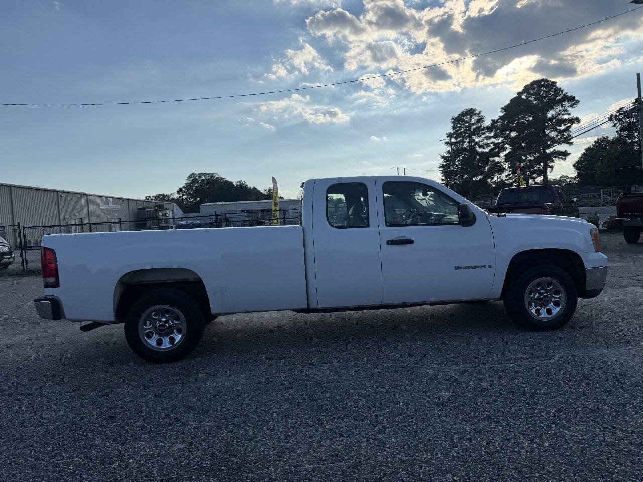 Used 2007 GMC Sierra 1500 W/T RWD image 15