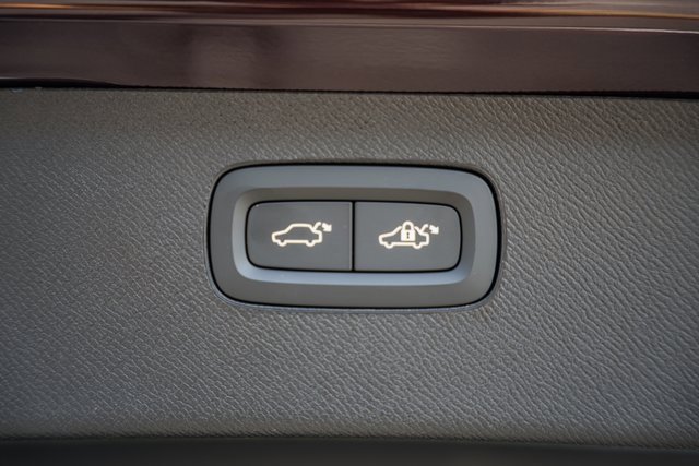 New 2026 Volvo XC90 B6 Ultra w/ Lounge Package image 10