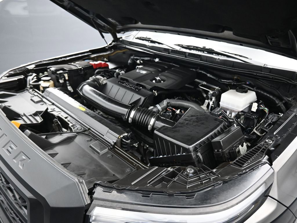 Used 2023 Nissan Frontier PRO-4X w/ Technology Package image 51