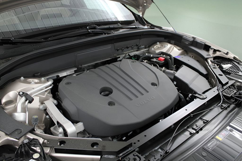 New 2026 Volvo XC60 B5 Core w/ Protection Package Premier image 41