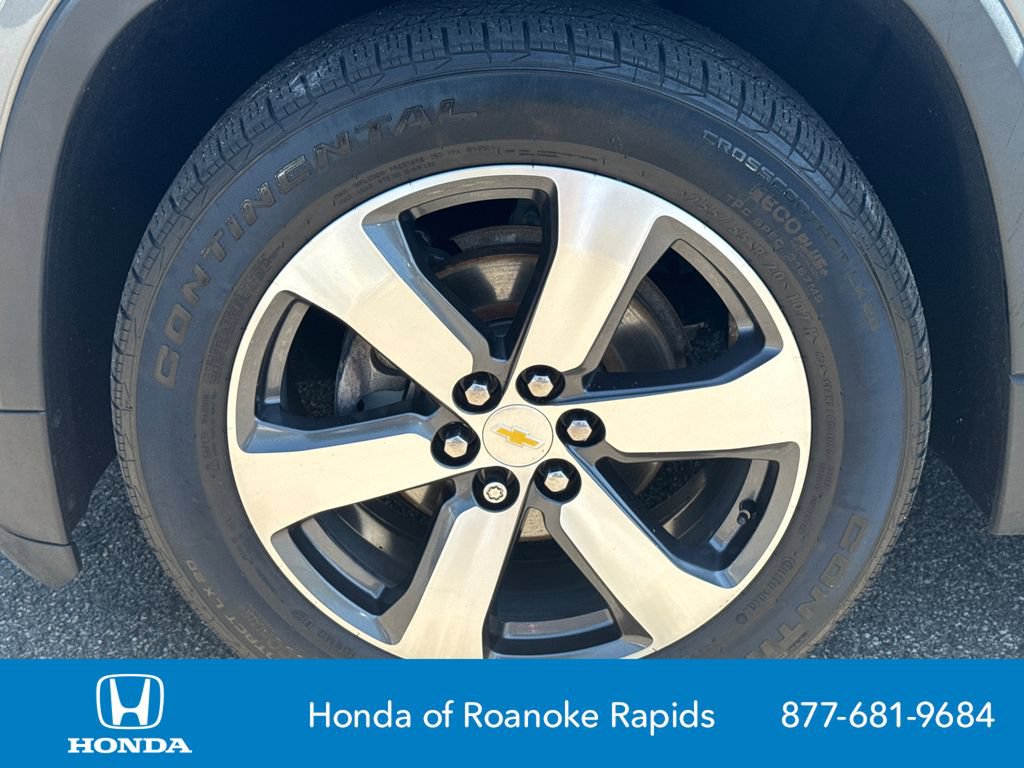 Used 2019 Chevrolet Traverse LT w/ LT Premium Package AWD/4WD image 11