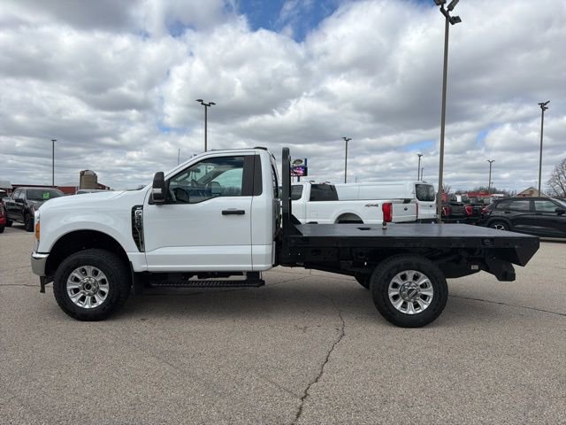 Used 2023 Ford F350 XLT w/ Snow Plow Prep Package image 6