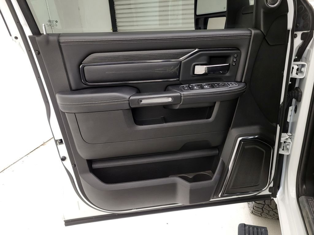 Used 2024 RAM 3500 Limited image 39