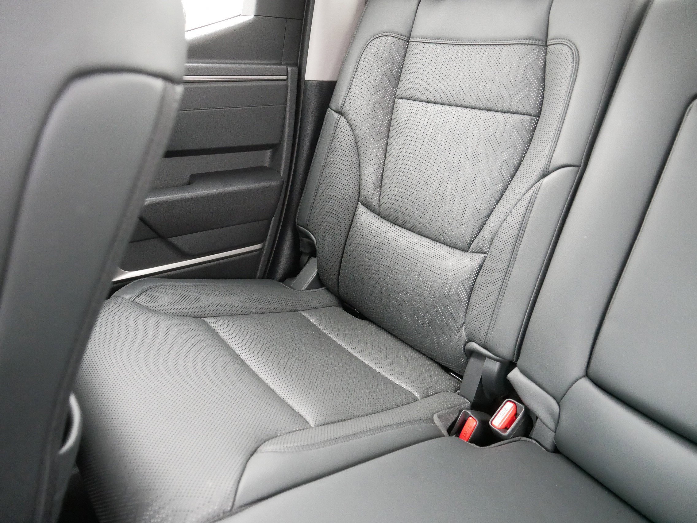 Used 2022 Toyota Tundra Limited image 12