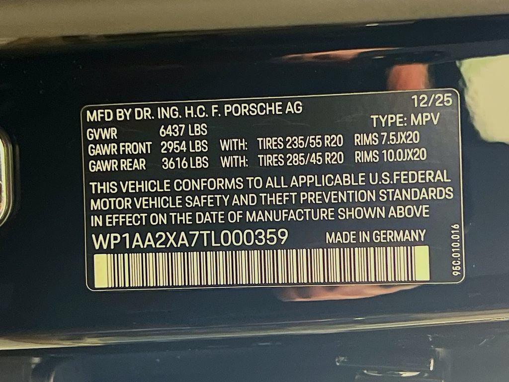 New 2026 Porsche Macan 4 Electric AWD/4WD image 34