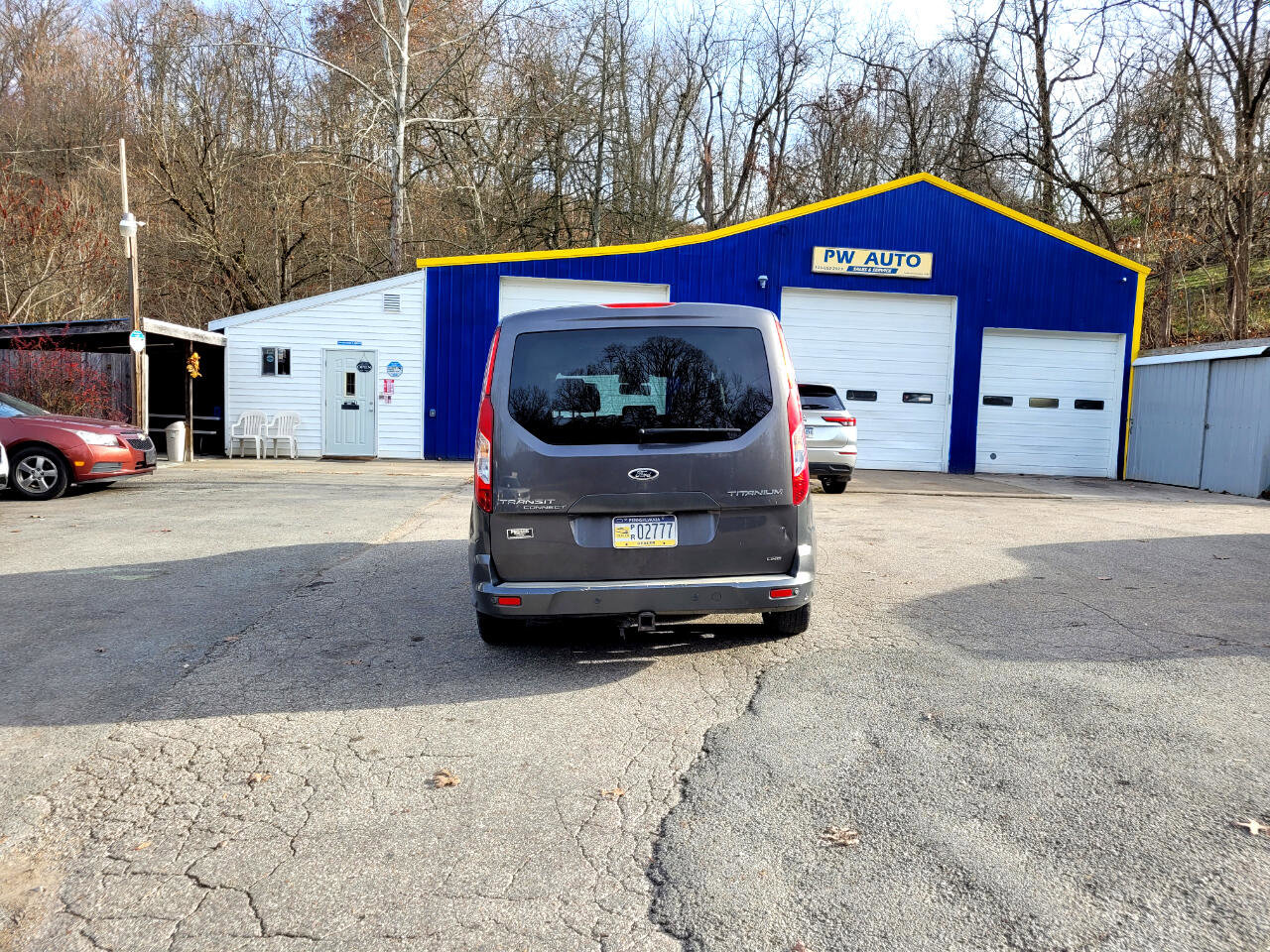 Used 2015 Ford Transit Connect Titanium image 4